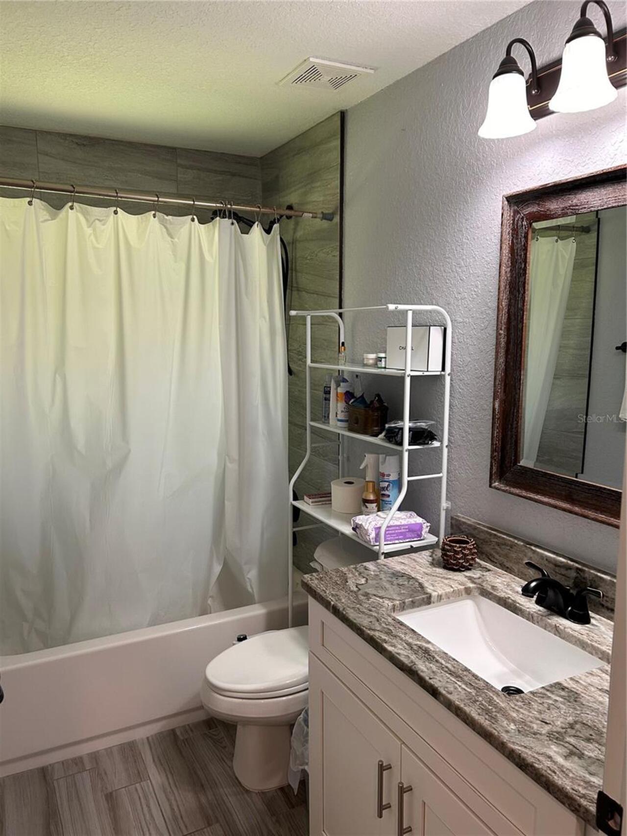 Listing Photo 25