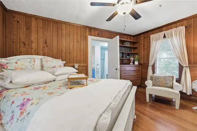Listing Photo 16
