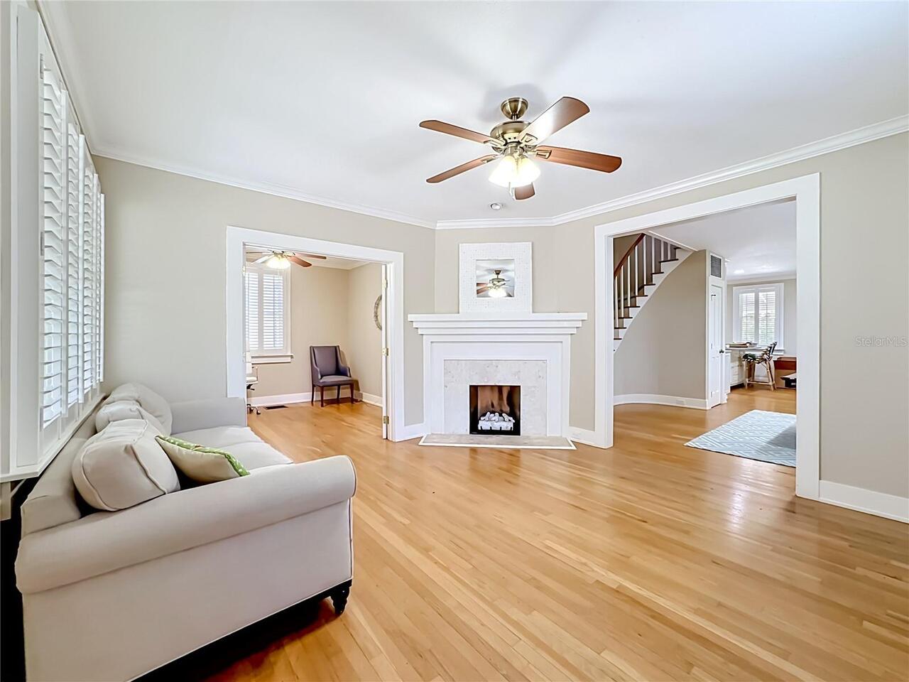 Listing Photo 12