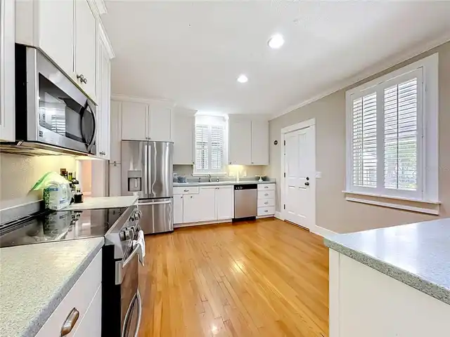 Listing Photo 23