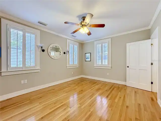 Listing Photo 35