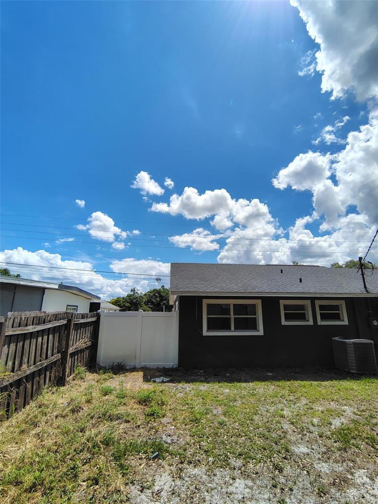 Listing Photo 24