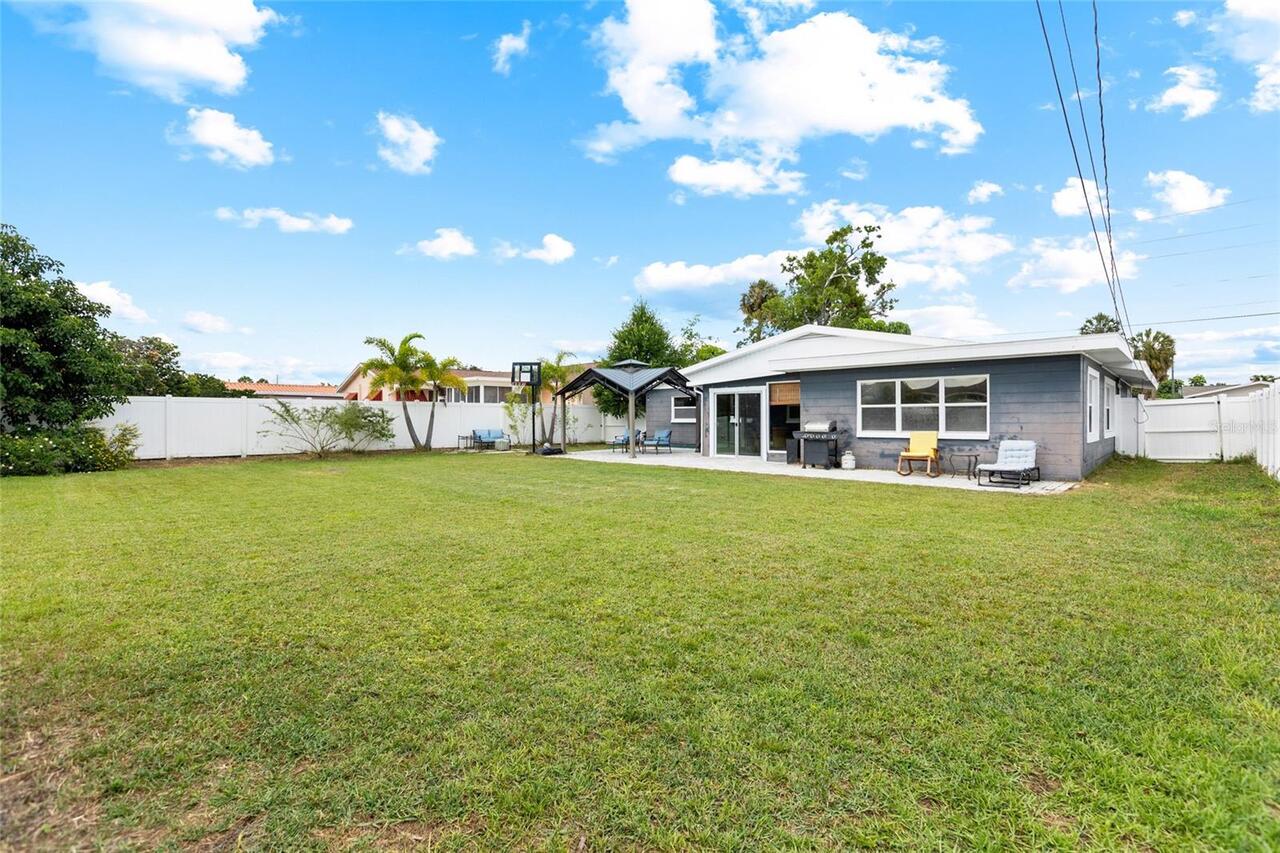 Listing Photo 42