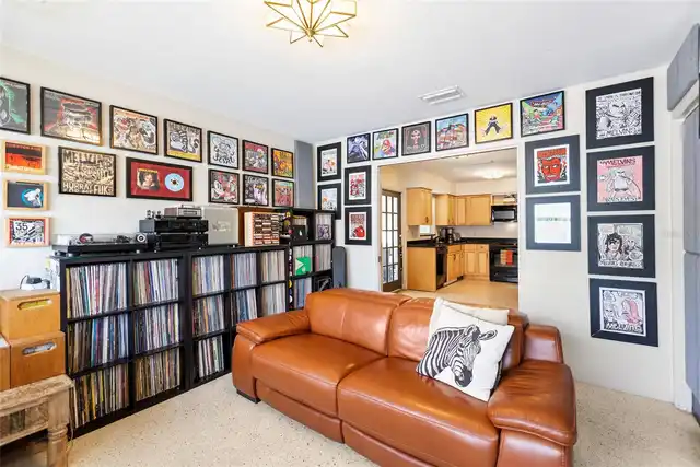 Listing Photo 23
