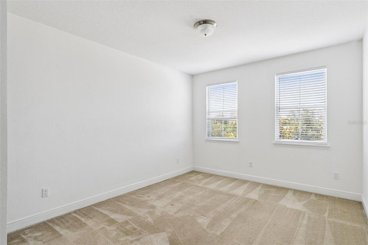 Listing Photo 24
