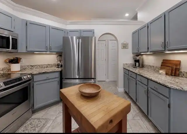 Listing Photo 18