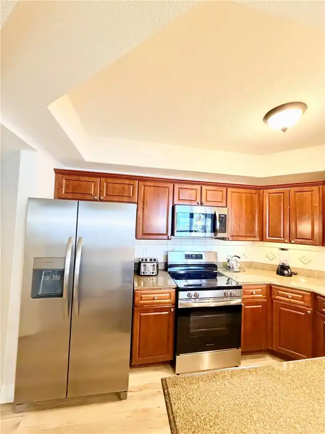 Listing Photo 14