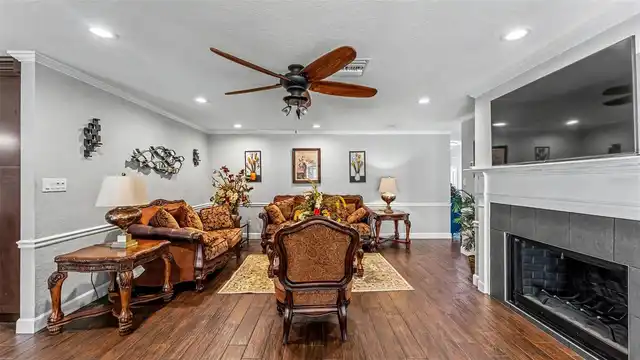 Listing Photo 29