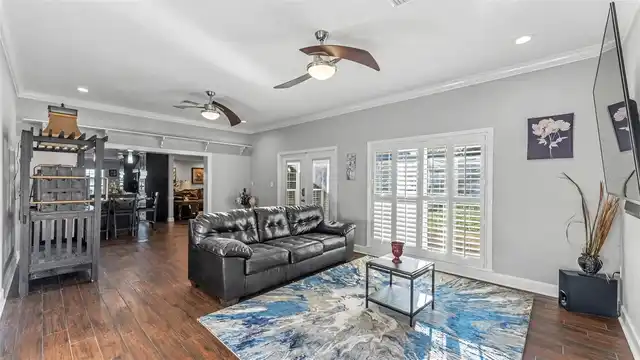 Listing Photo 32