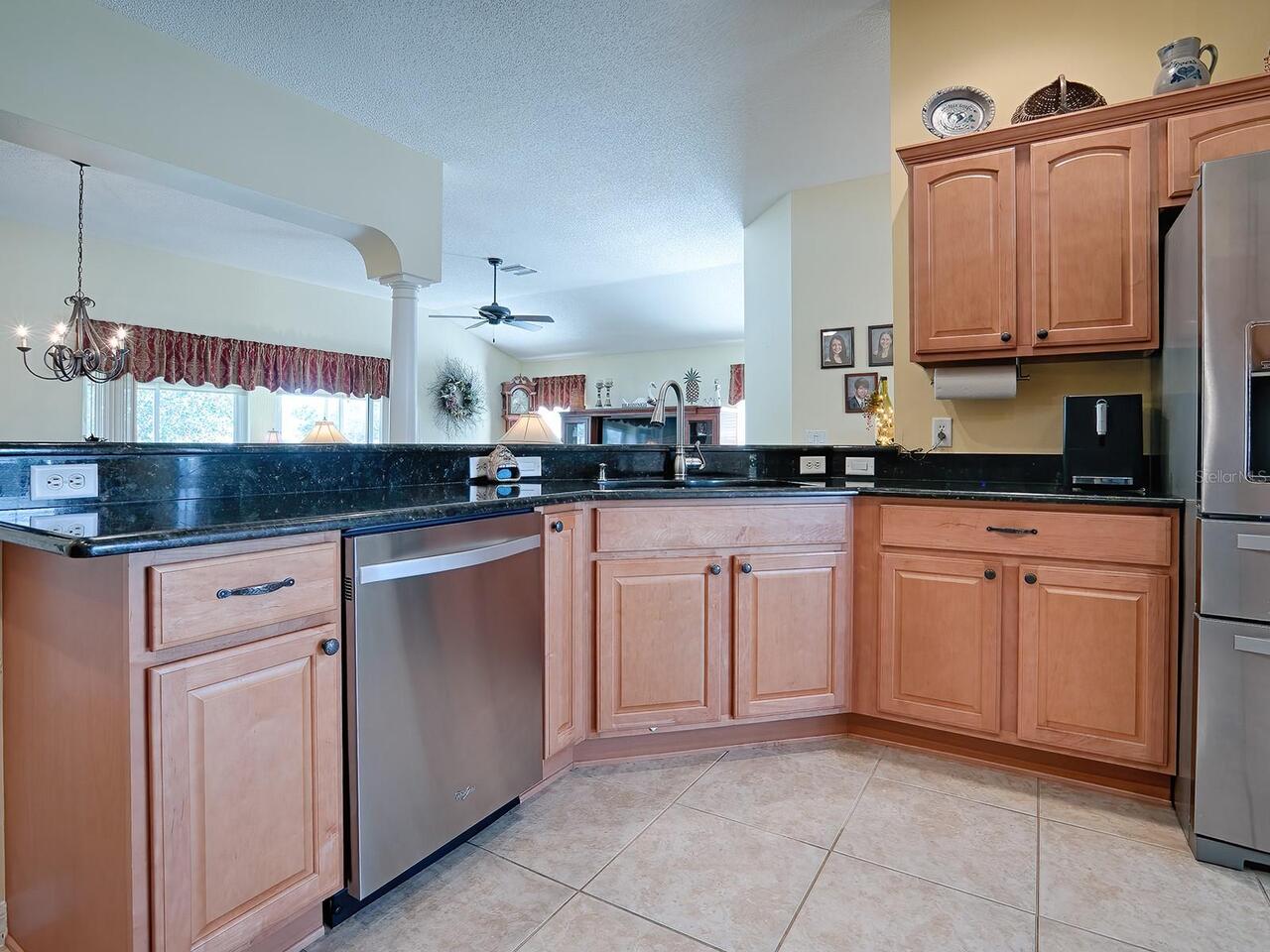 Listing Photo 8