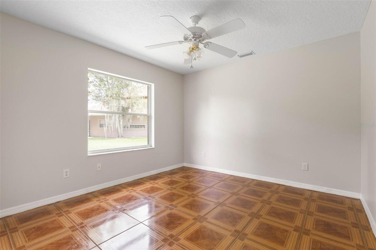 Listing Photo 42
