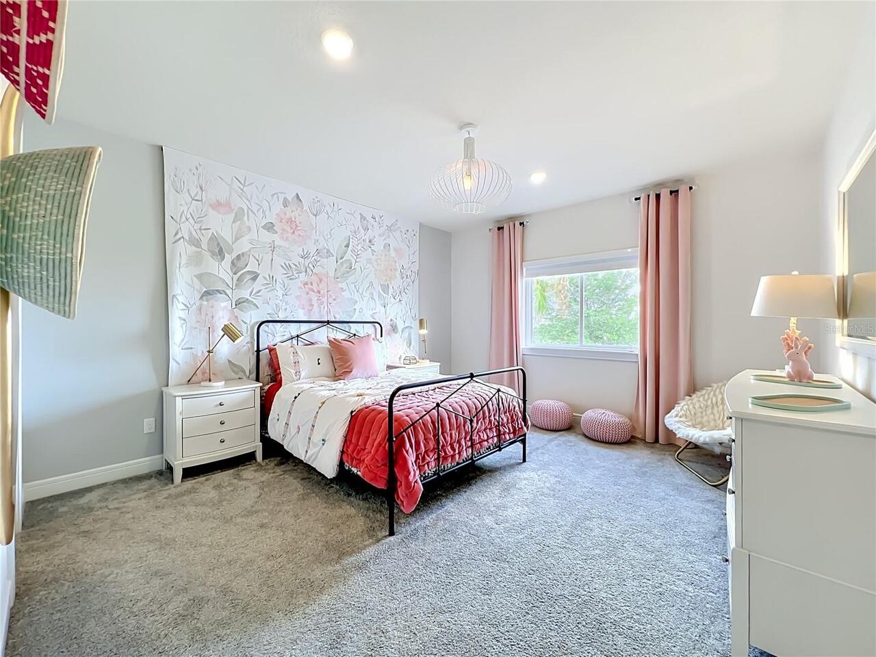 Listing Photo 33