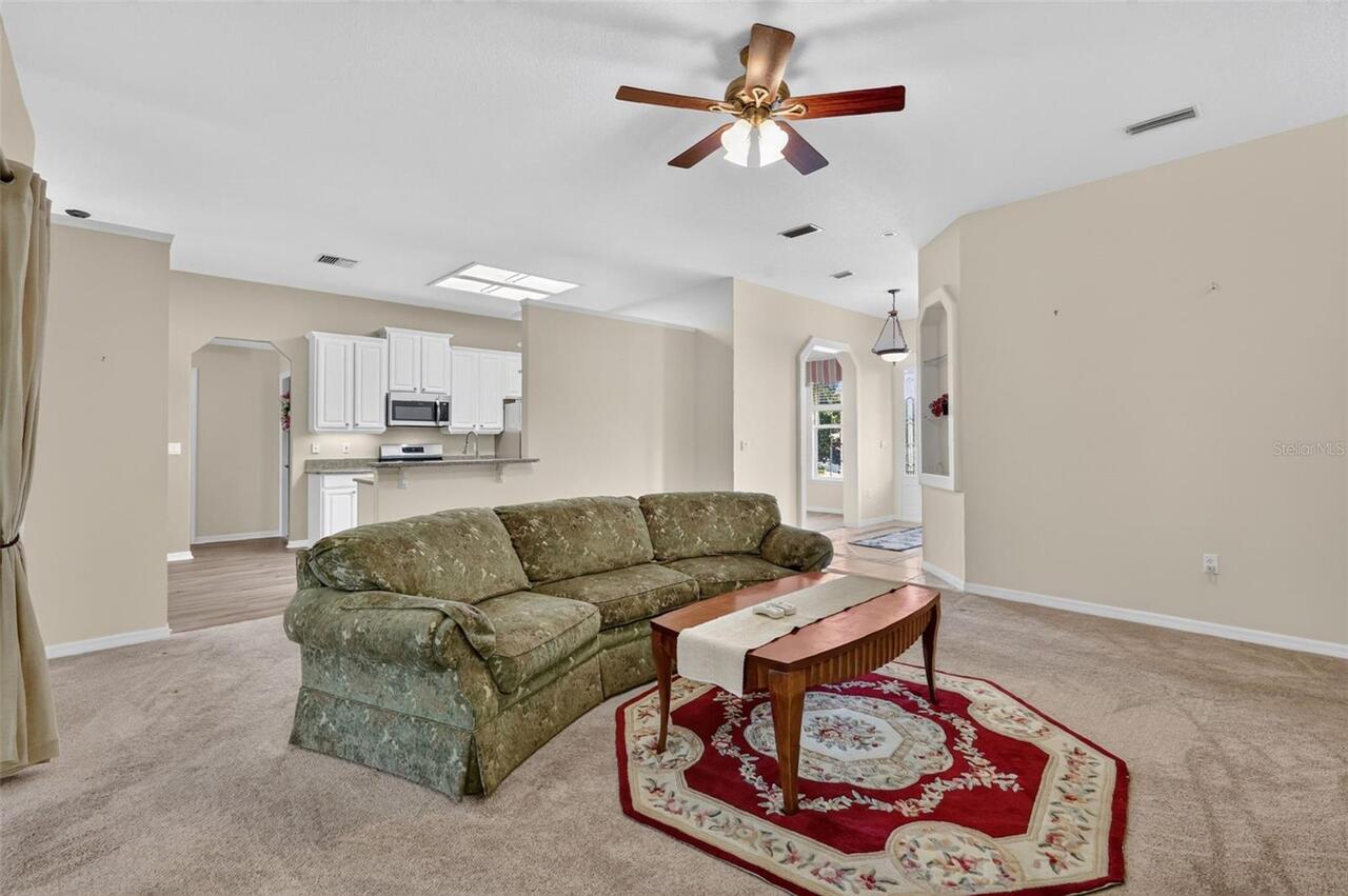 Listing Photo 14