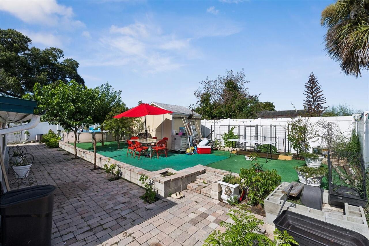 Listing Photo 16