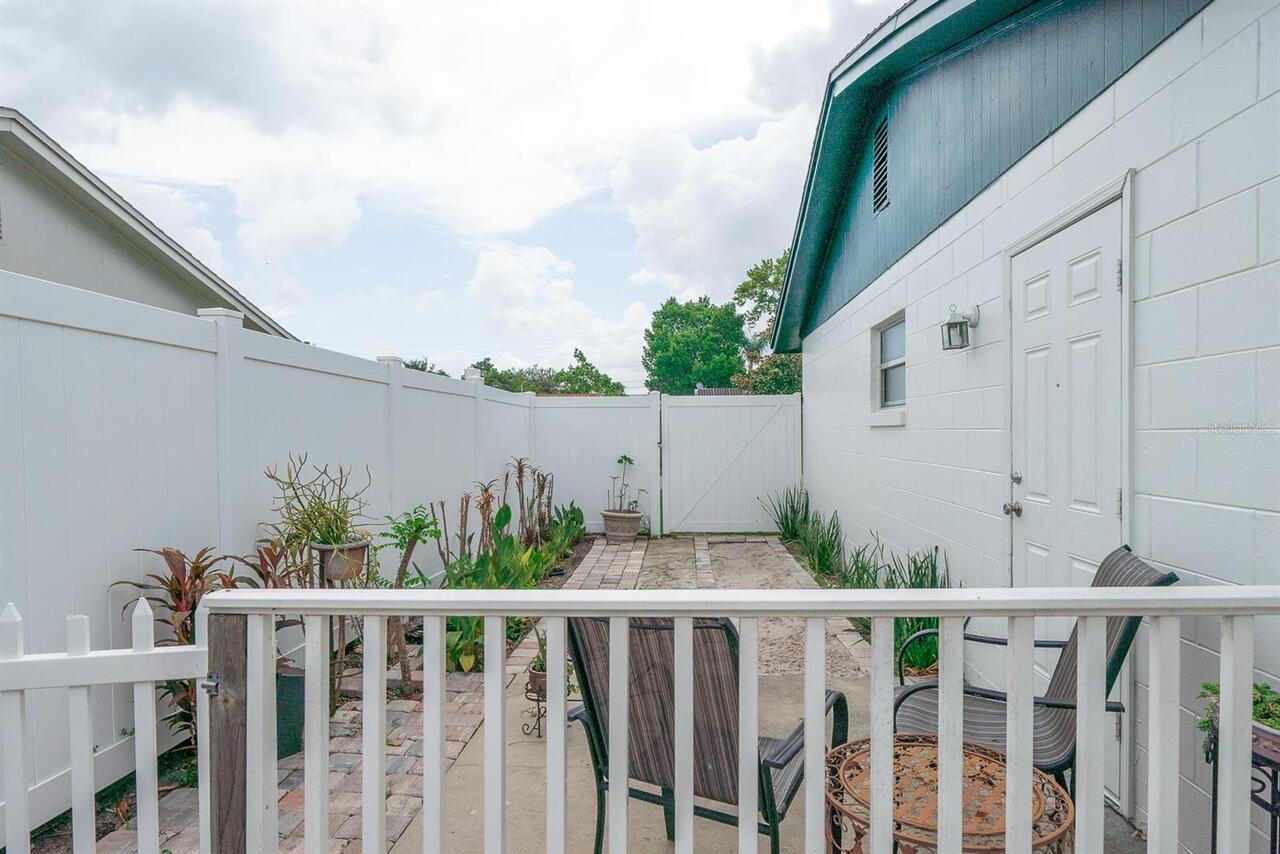 Listing Photo 18