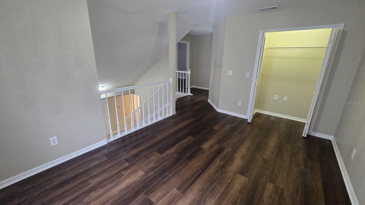 Listing Photo 9