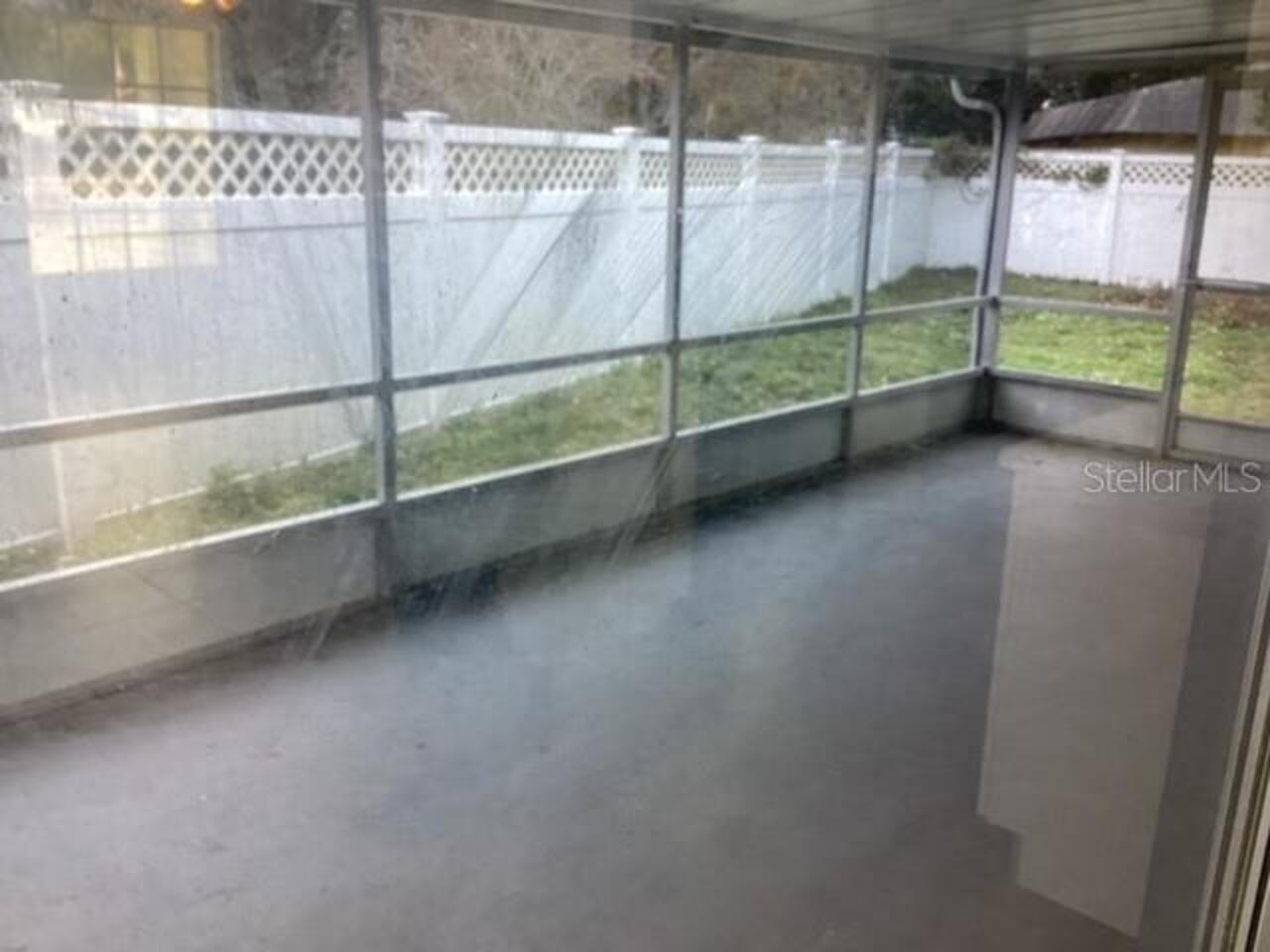 Listing Photo 10