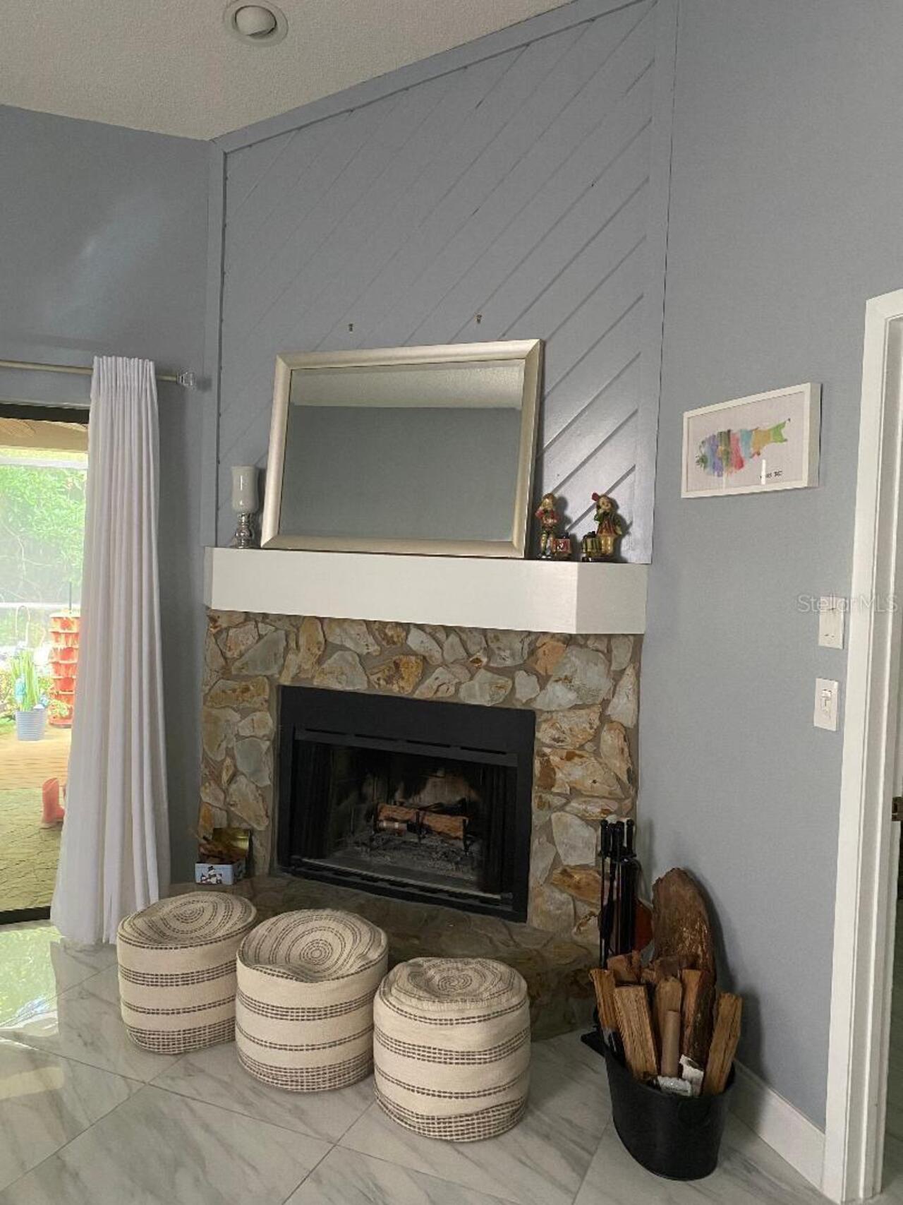 Listing Photo 11