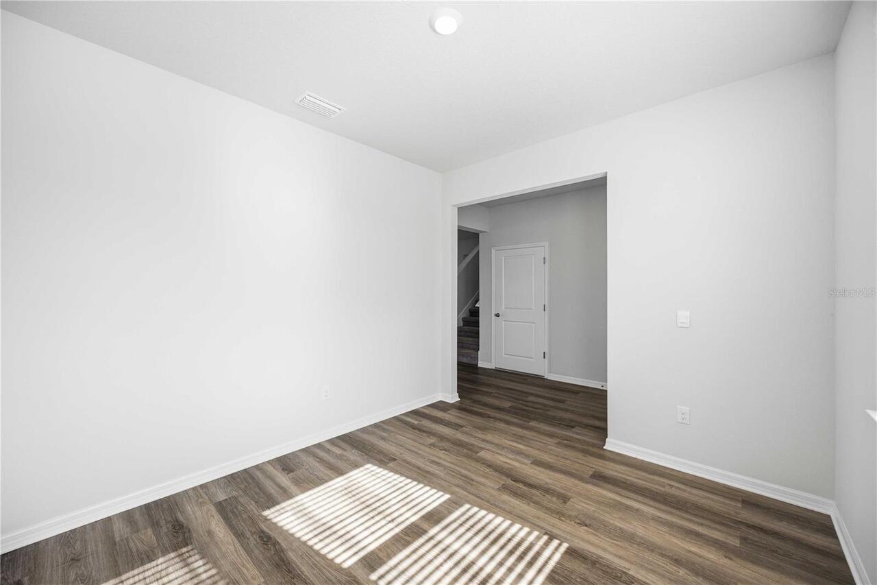 Listing Photo 25
