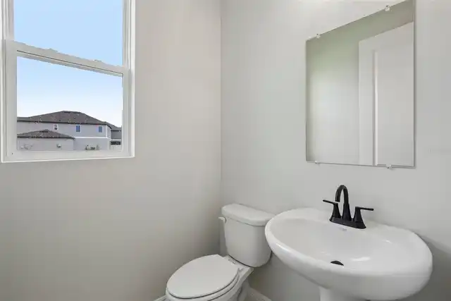 Listing Photo 10