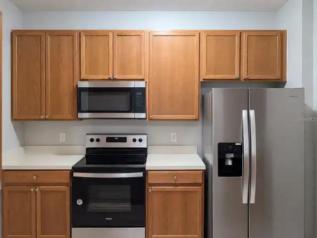 Listing Photo 11