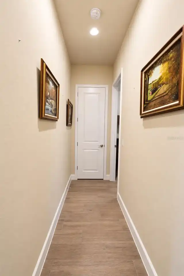Listing Photo 7
