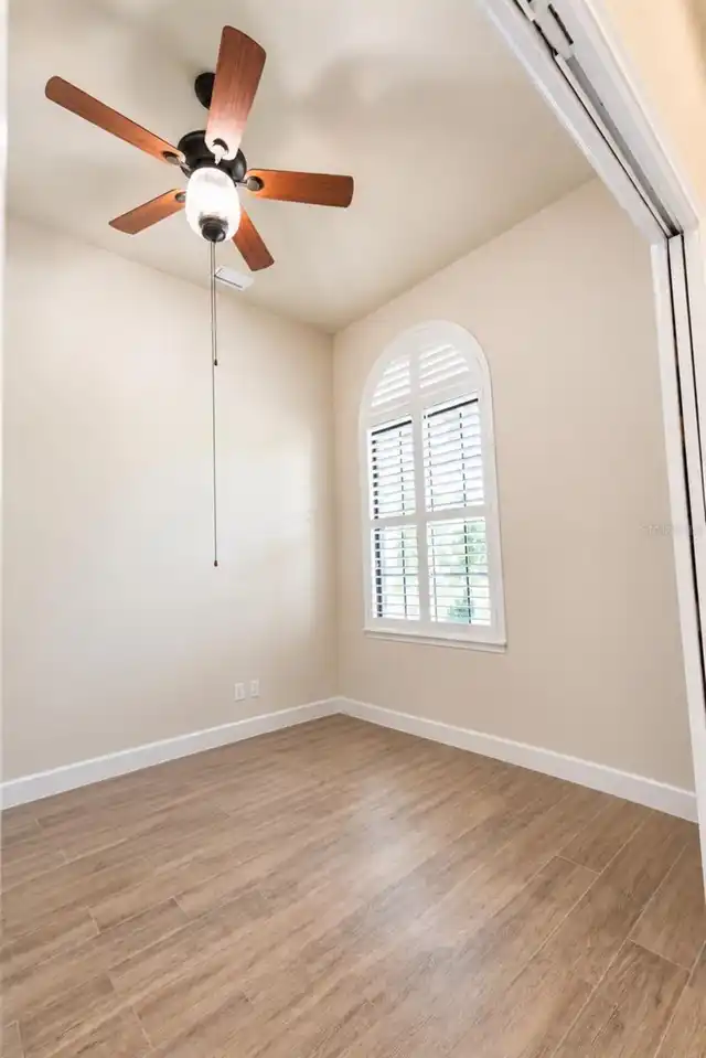 Listing Photo 20