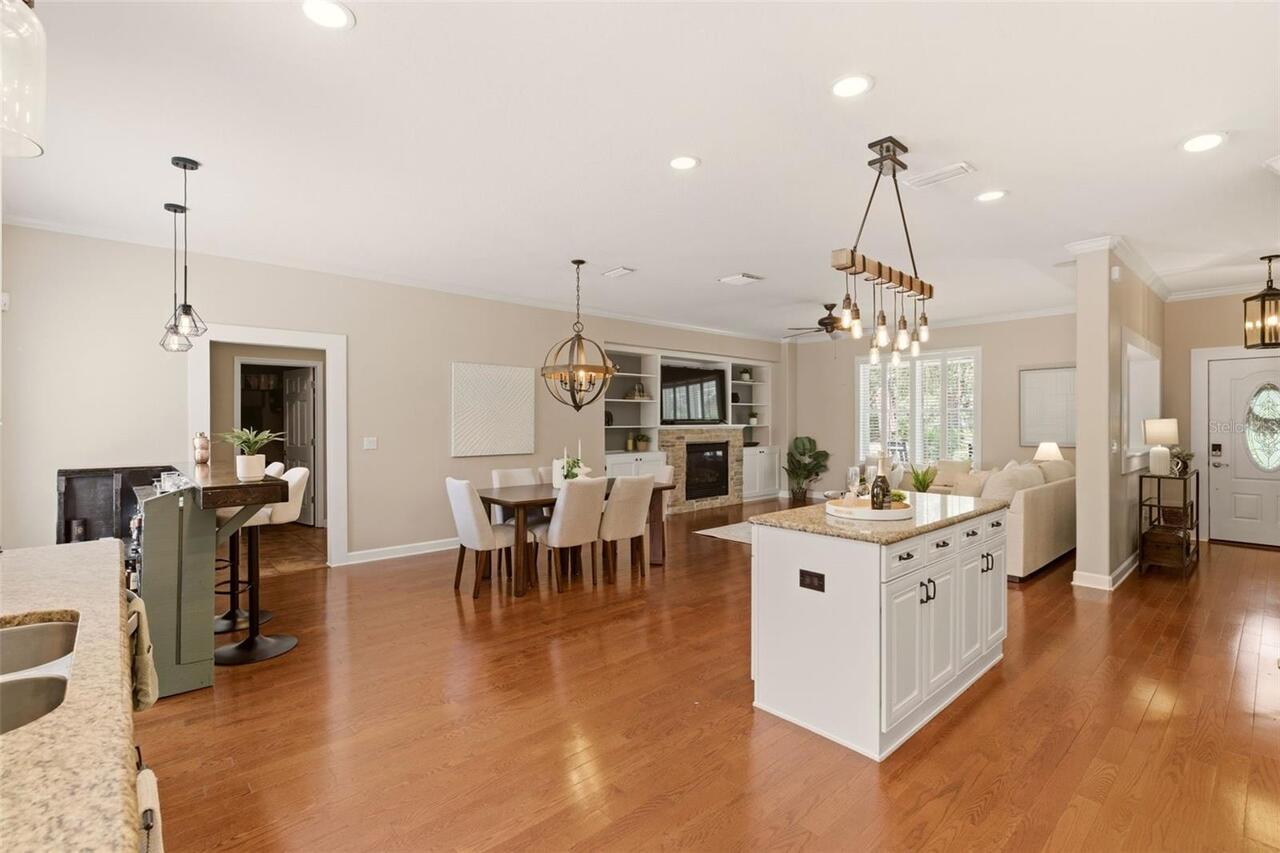 Listing Photo 16
