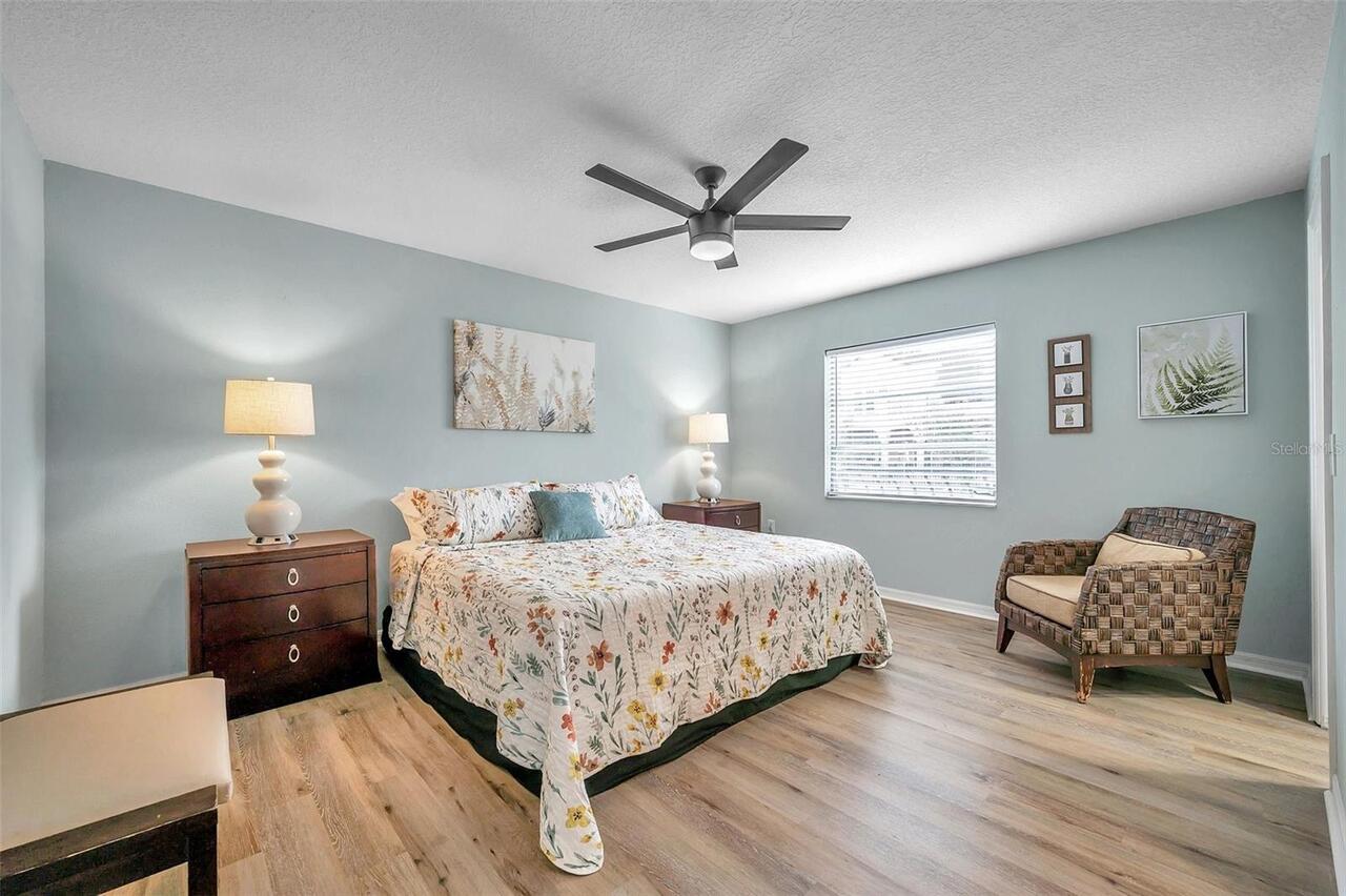 Listing Photo 35