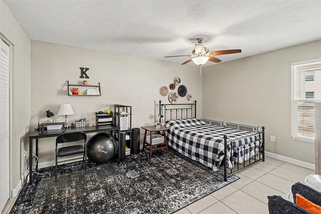 Listing Photo 23