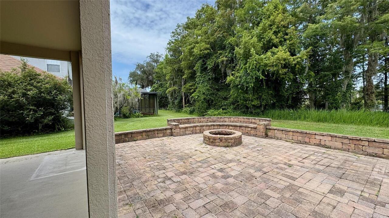 Listing Photo 7