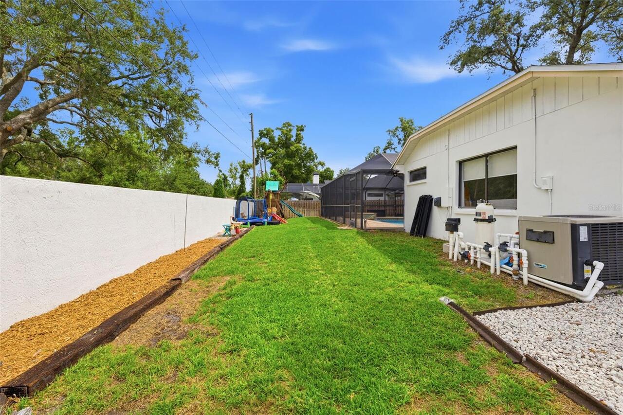 Listing Photo 35
