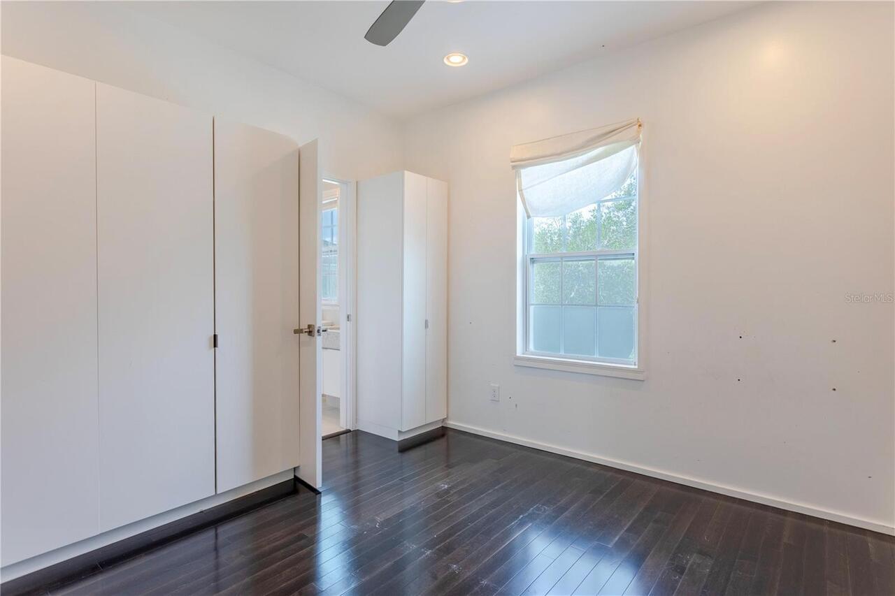 Listing Photo 32