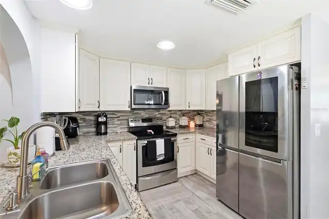 Listing Photo 27
