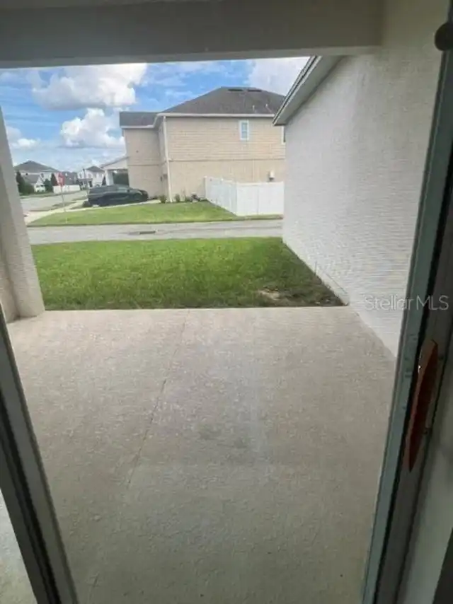 Listing Photo 10