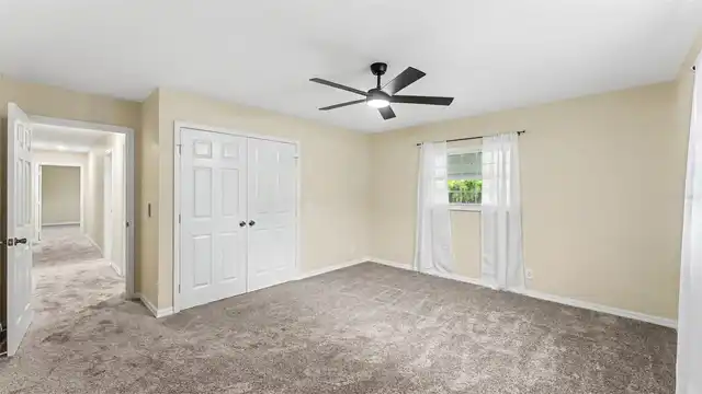 Listing Photo 32