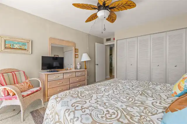 Listing Photo 32