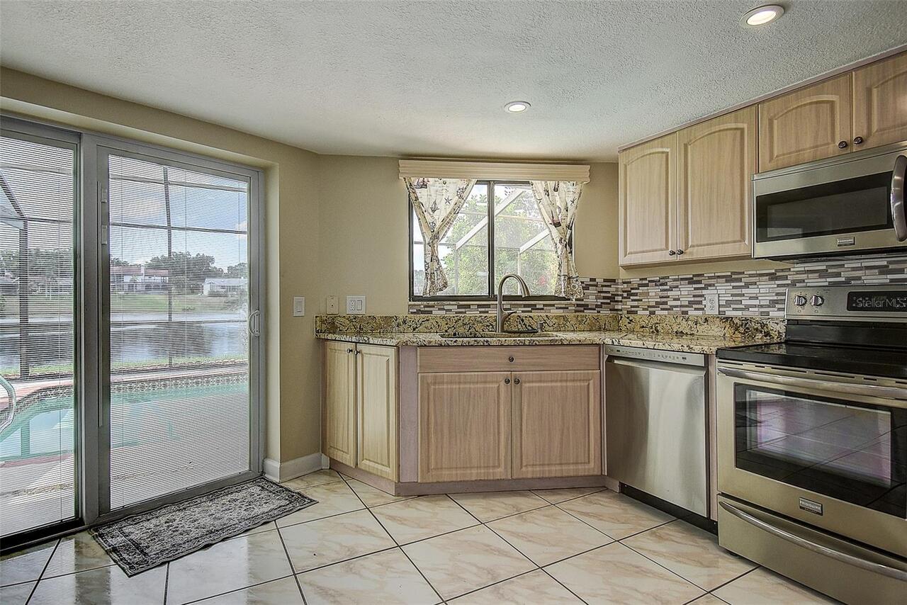Listing Photo 8