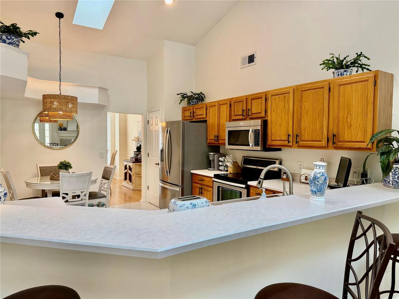Listing Photo 10