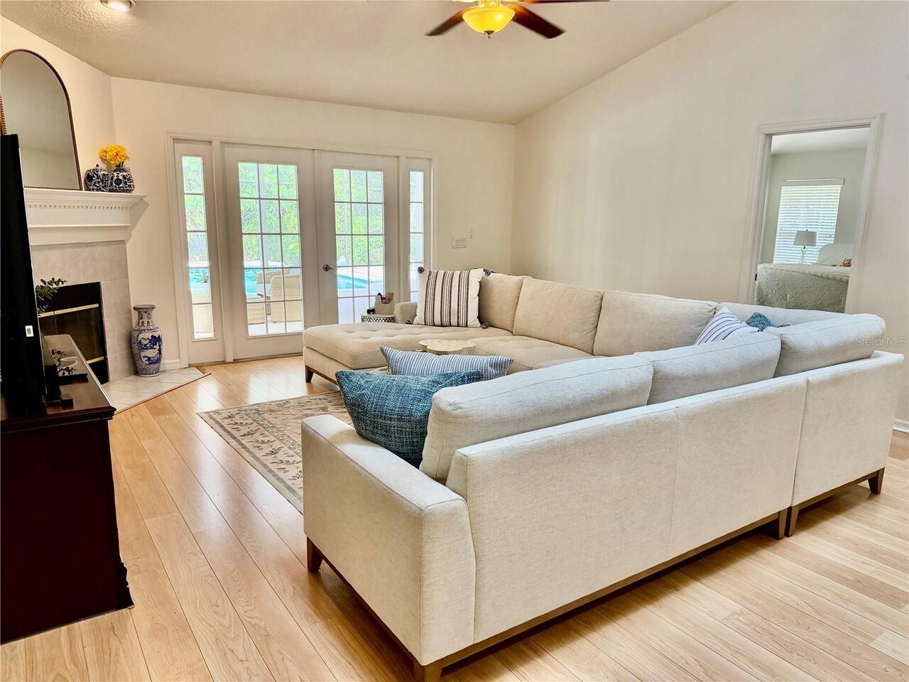 Listing Photo 14