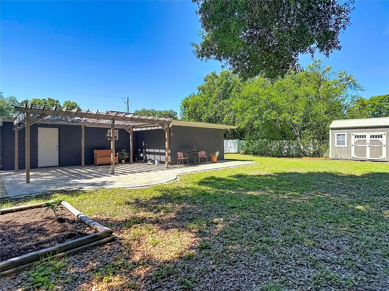 Listing Photo 22