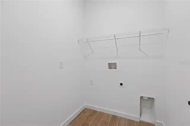 Listing Photo 16