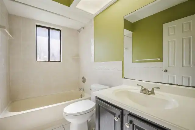 Listing Photo 19