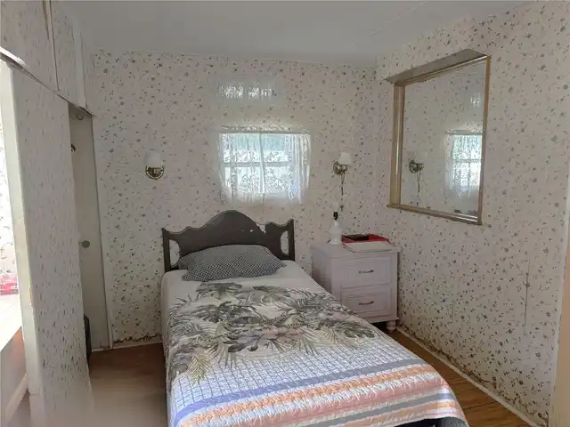 Listing Photo 16
