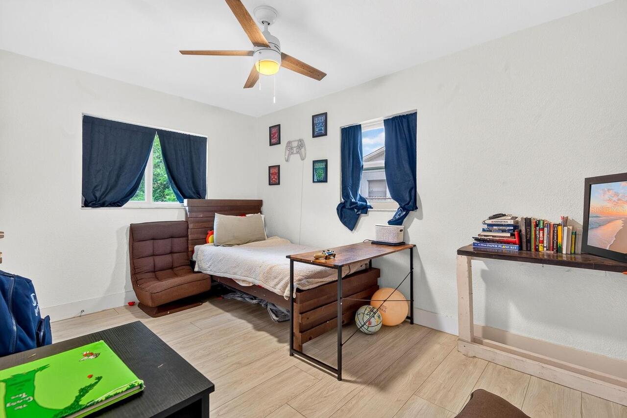 Listing Photo 18