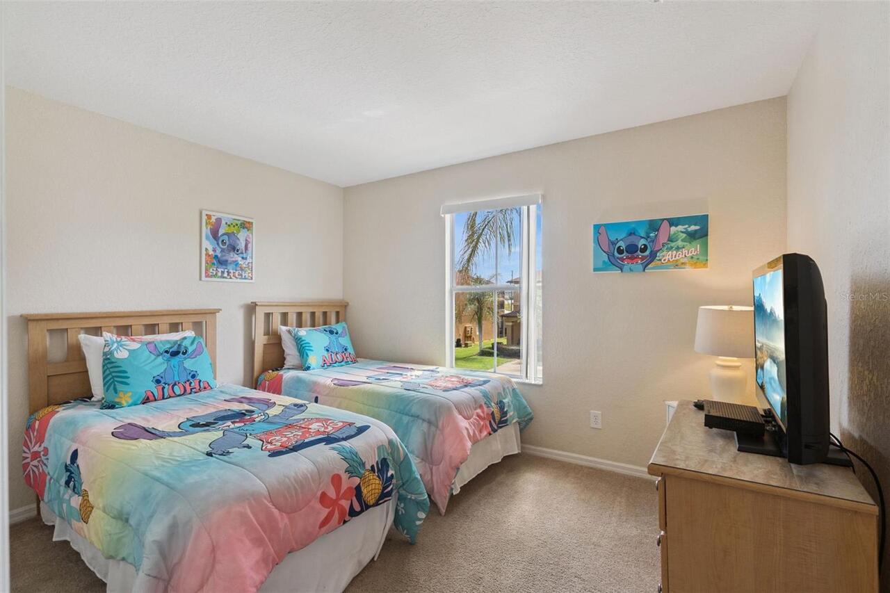Listing Photo 10