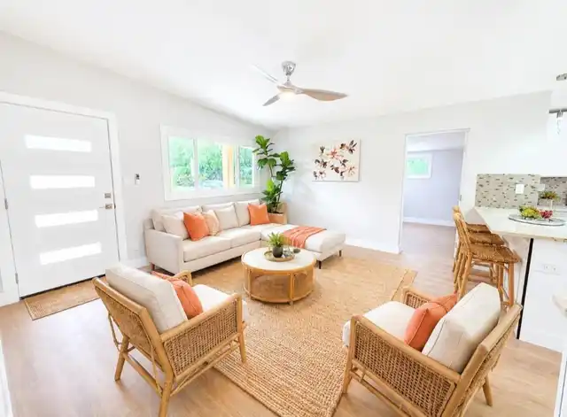 Listing Photo 12