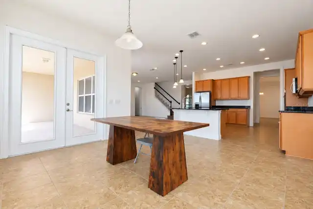 Listing Photo 18