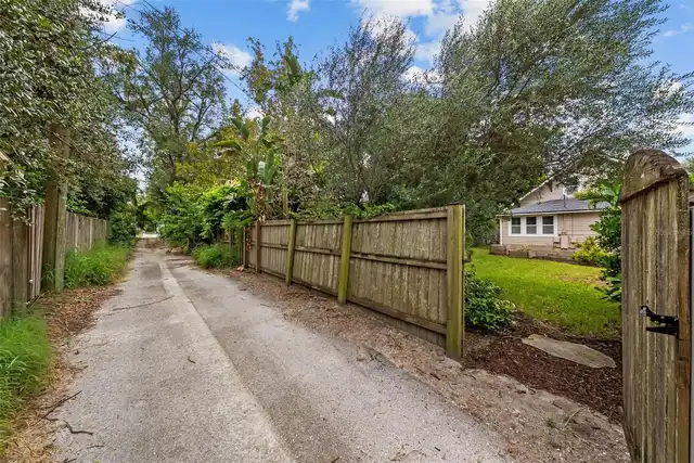 Listing Photo 46
