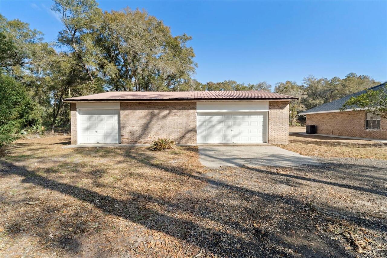 Listing Photo 32